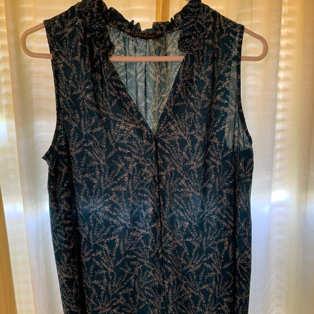 Banana Republic Blouse
